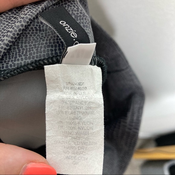 Onzie Hot Yoga High Rise Leggings 228 Snake Croc - Picture 5 of 8